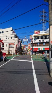 野方カンタービレ のある野方駅前商店街