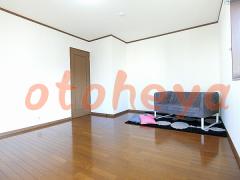 楽器ピアノ可相談 の 賃貸物件 4SLDK 16万円の写真９
